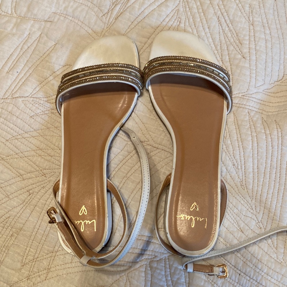 Lulus white sandals